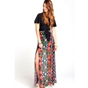 Show Me your MuMu Mick Double Slit Skirt size medium